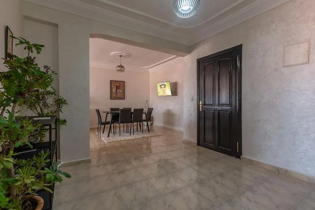 Appartement Authentique Au Centre Marrakesh Apartment